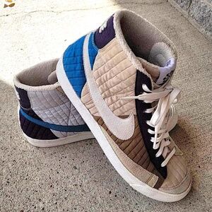 Nike Multicolor High-Top Sneakers